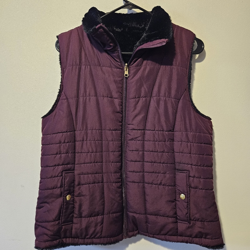 Women’s KC Collections Reversible Vest Mulberry /Black Faux Fur Lg.